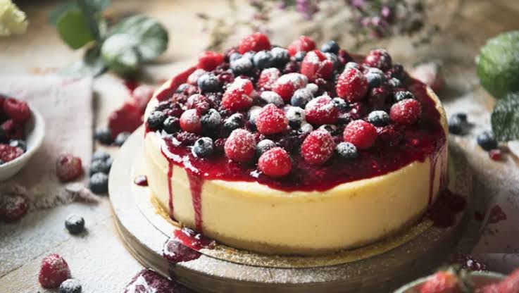 Orman Meyveli Cheesecake